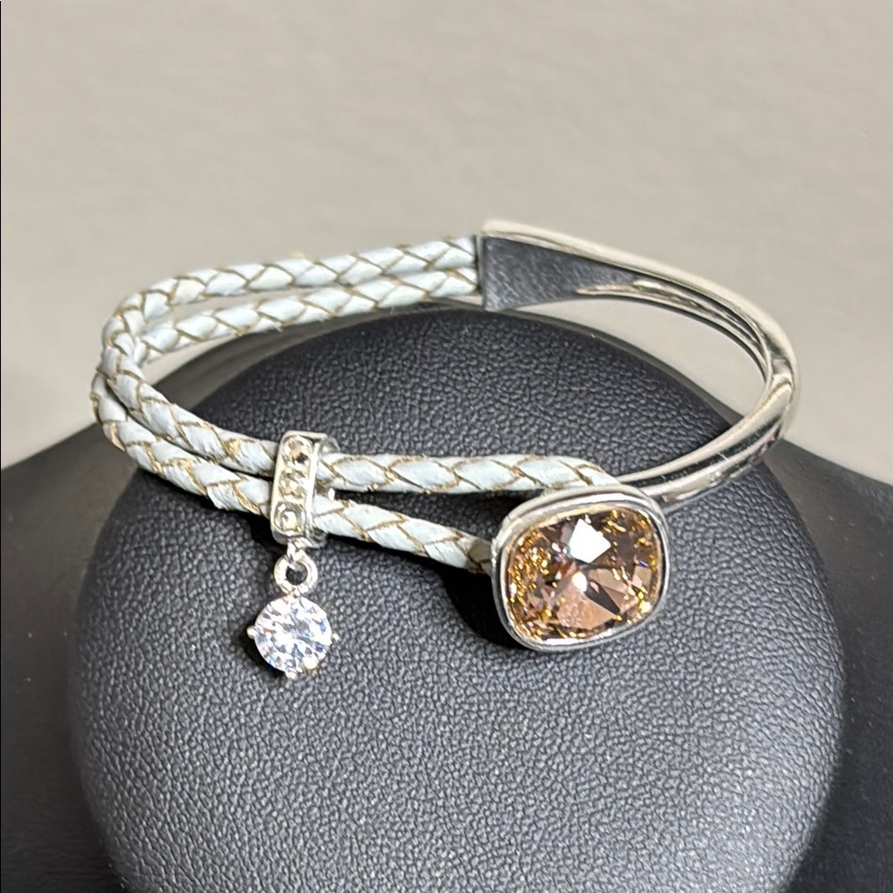 Orange Leatherette Sparkly Stone Bangle Bracelet Charm Silver Tone